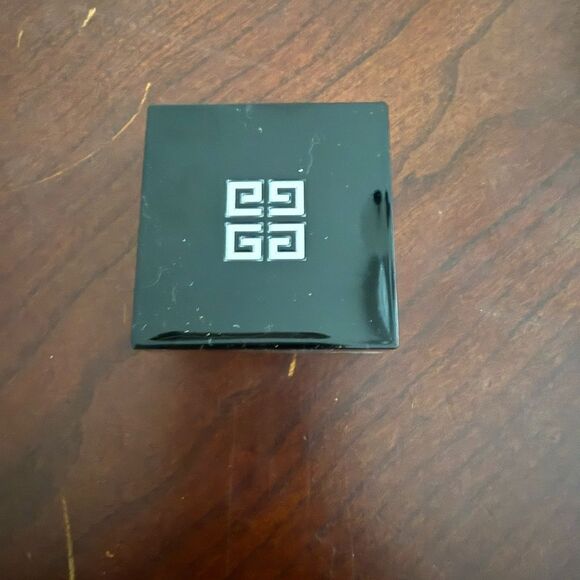 Brand new sealed Givenchy Prisme Libre Voile Rosé Loose Powder original formula - Picture 5 of 7